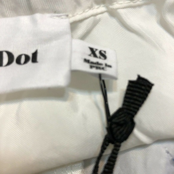 Line & Dot Blue‎ Embroidered Off the Shoulder Top - Picture 7 of 8